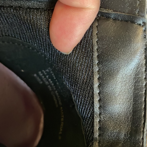 Steve Madden girl size 7 platform heels booties with buckle and zipper - Picture 5 of 5